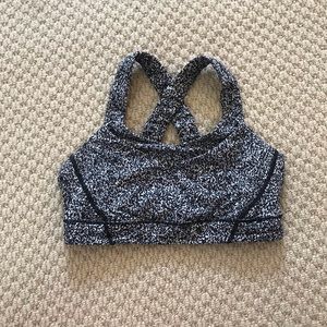 lululemon bra size 6